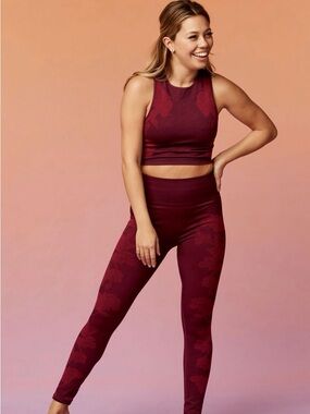 Fabletics high waisted XS seamless floral leggings merlot womens bottoms